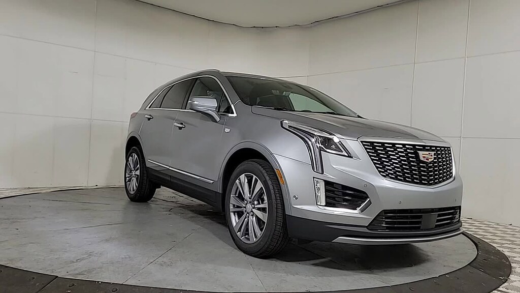 New 2025 CADILLAC XT5 Premium Luxury SUV