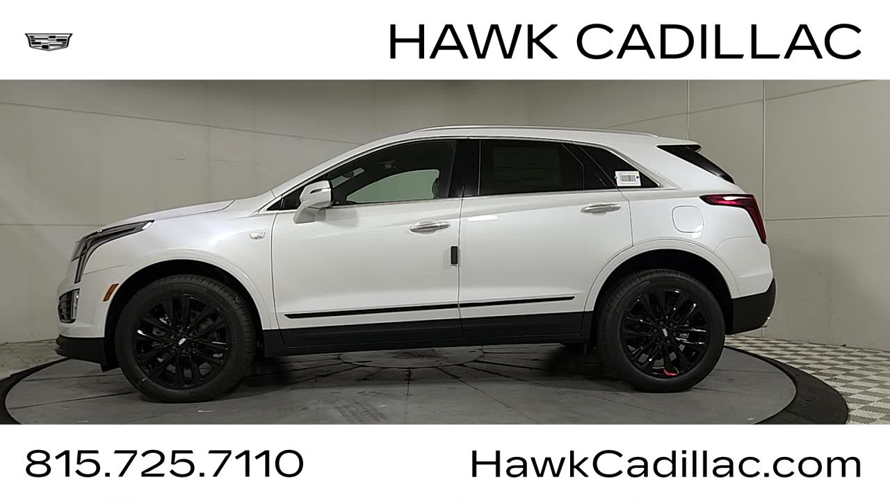 New 2026 CADILLAC XT5 Luxury SUV