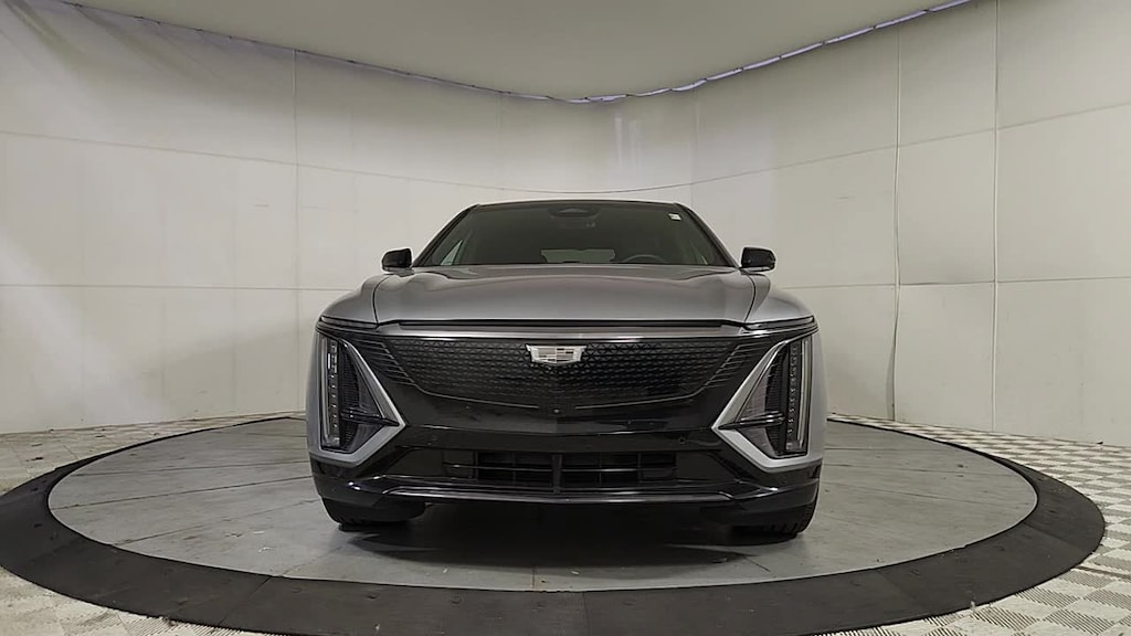 Used 2024 CADILLAC LYRIQ Sport 2 SUV