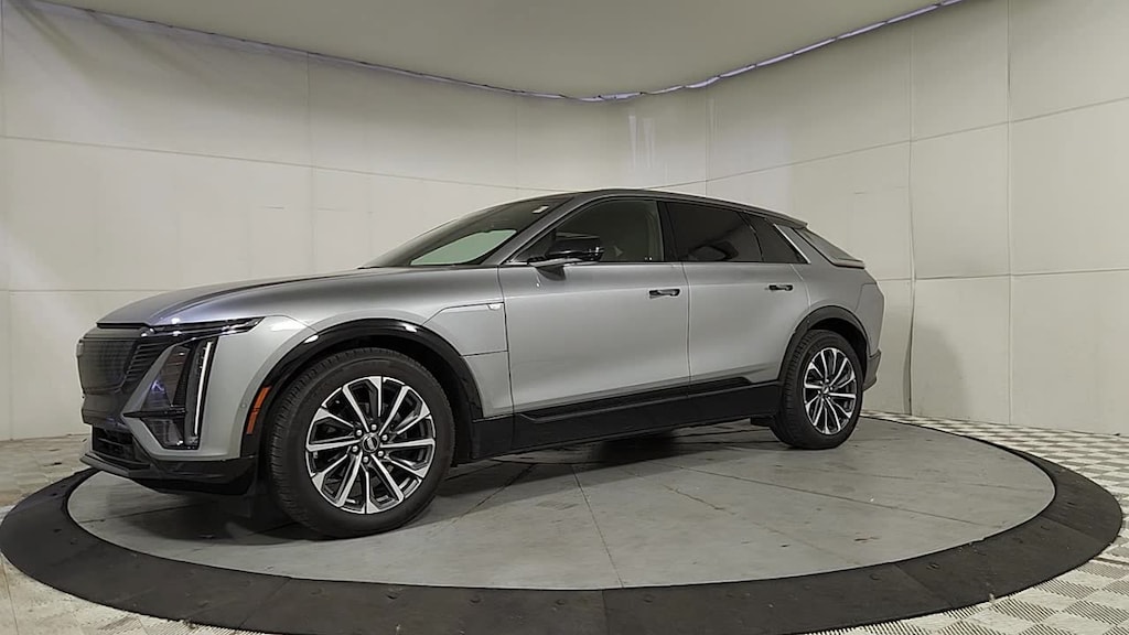 Used 2024 CADILLAC LYRIQ Sport 2 SUV