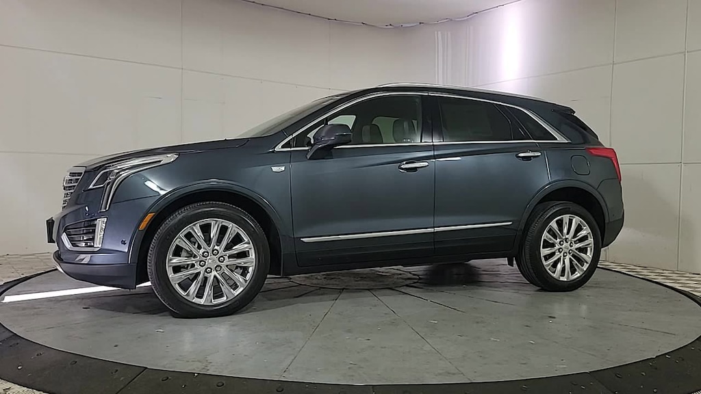 Used 2019 CADILLAC XT5 Platinum AWD SUV