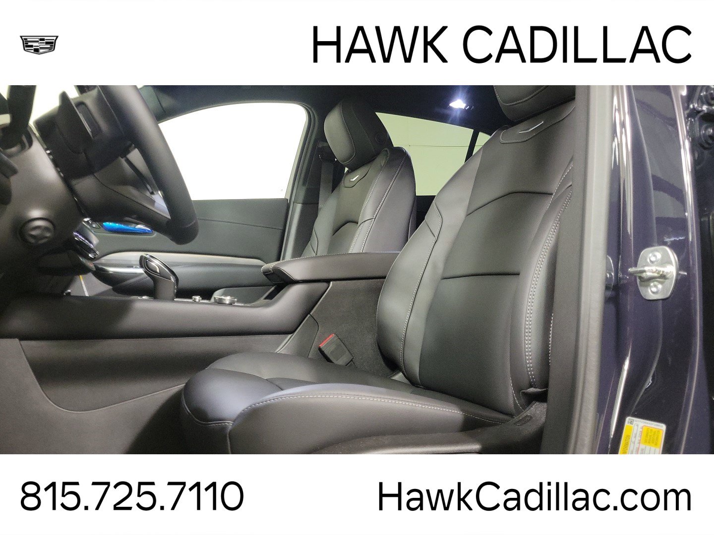 2025 Cadillac XT4 Premium Luxury - Photo 10