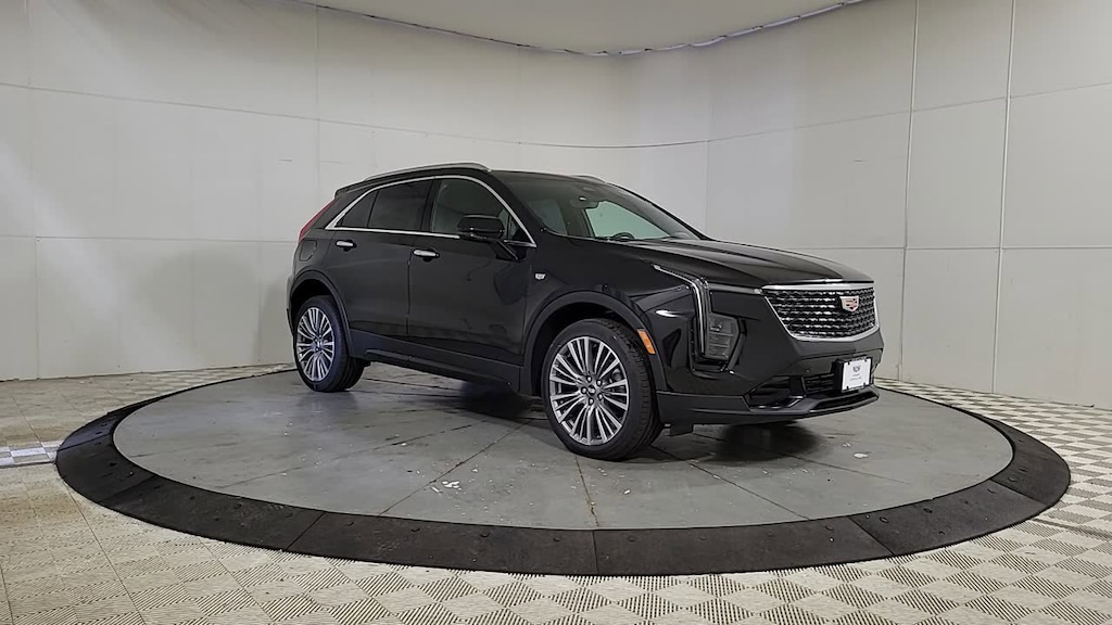New 2024 CADILLAC XT4 Premium Luxury SUV