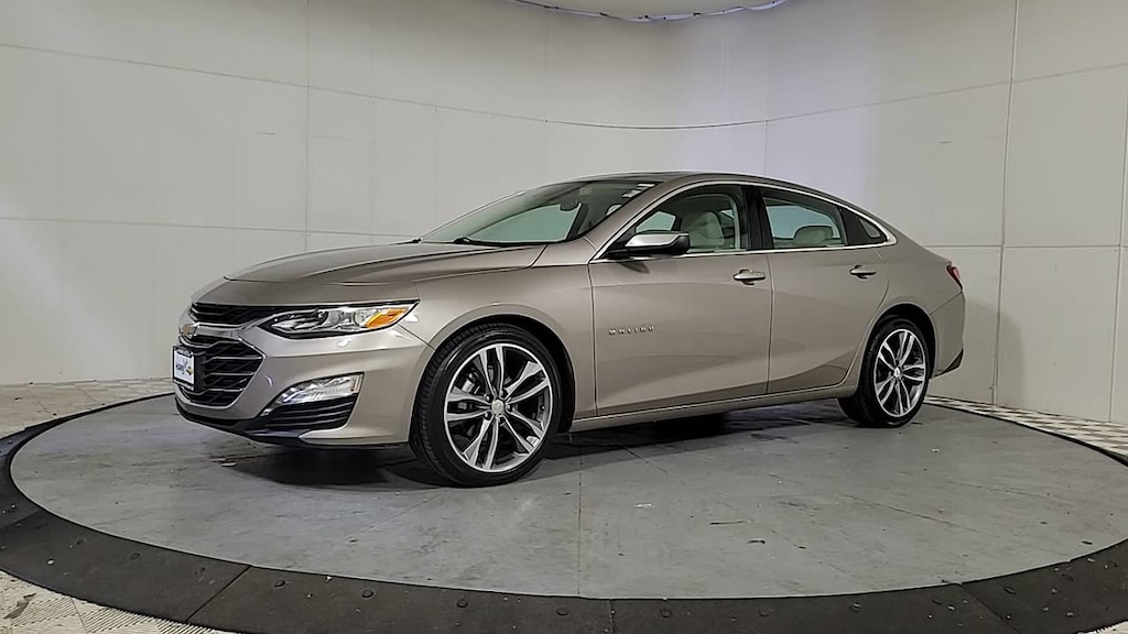 Used 2024 Chevrolet Malibu 2LT Car