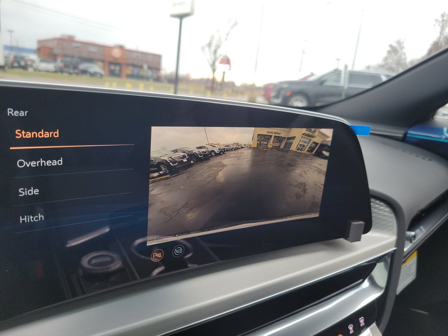 2025 Cadillac LYRIQ Sport 1 - Photo 17