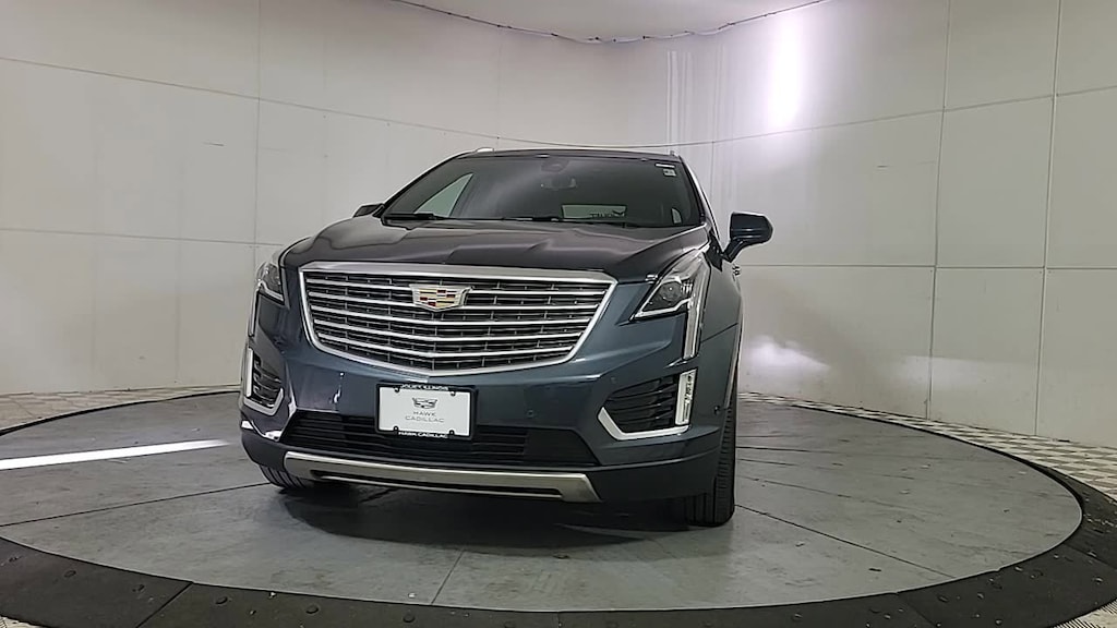 Used 2019 CADILLAC XT5 Platinum AWD SUV