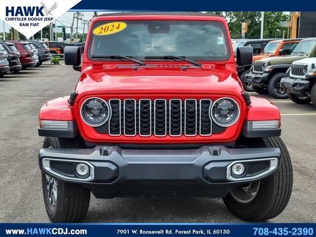 2024 Jeep Wrangler Sahara photo 4