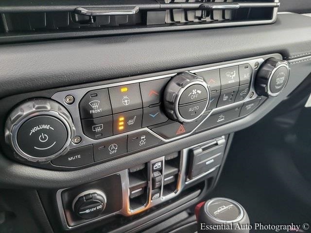 2026 JEEP GLADIATOR - Image 13