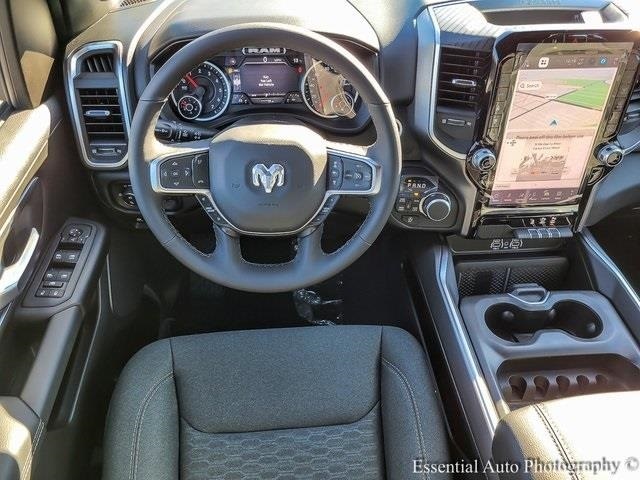 2026 RAM 1500 - Image 12