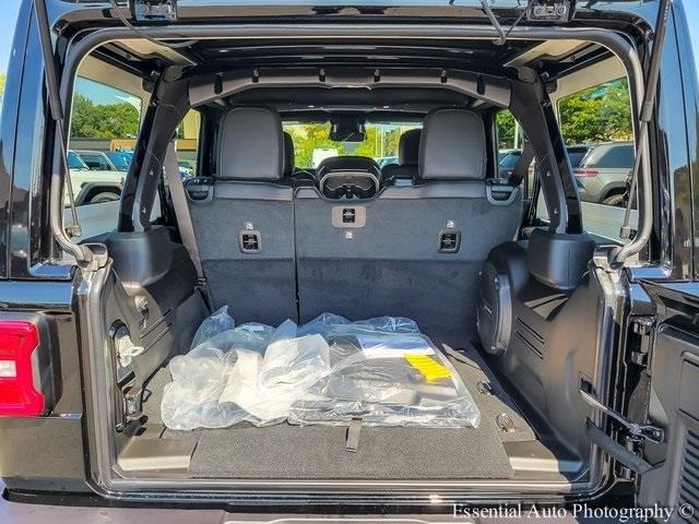 2025 JEEP WRANGLER - Image 25