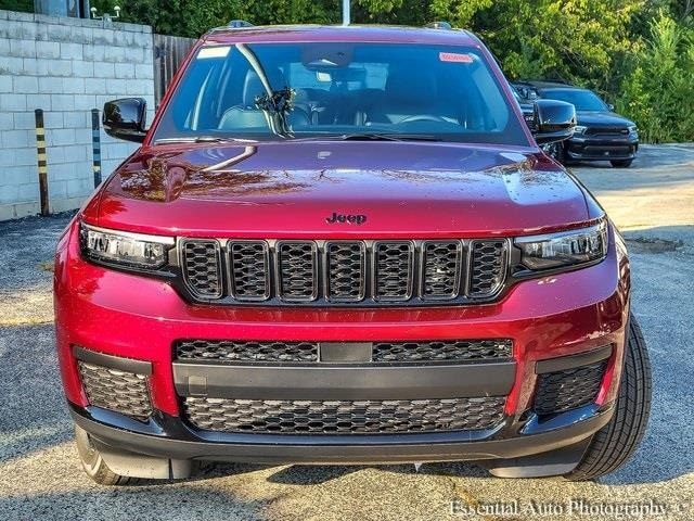 2025 JEEP GRAND CHEROKEE L - Image 4