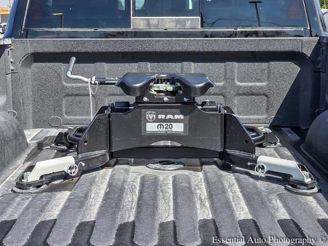 2025 RAM 2500 - Image 9