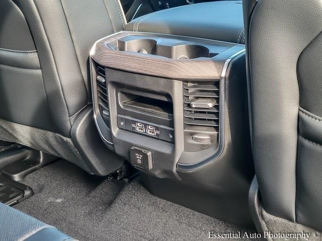2026 RAM 1500 - Image 25