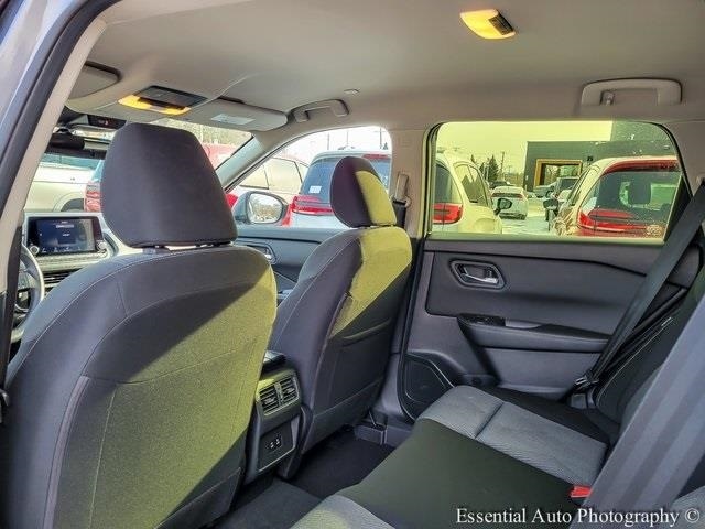 2024 NISSAN ROGUE - Image 12