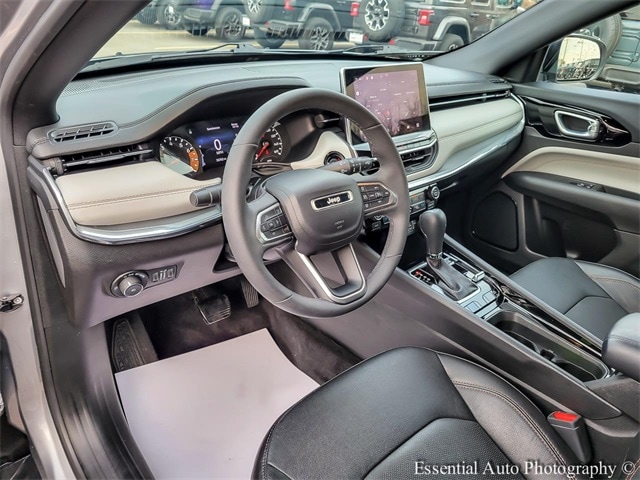 2023 JEEP COMPASS - Image 9