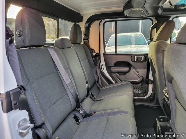 2026 JEEP GLADIATOR - Image 24