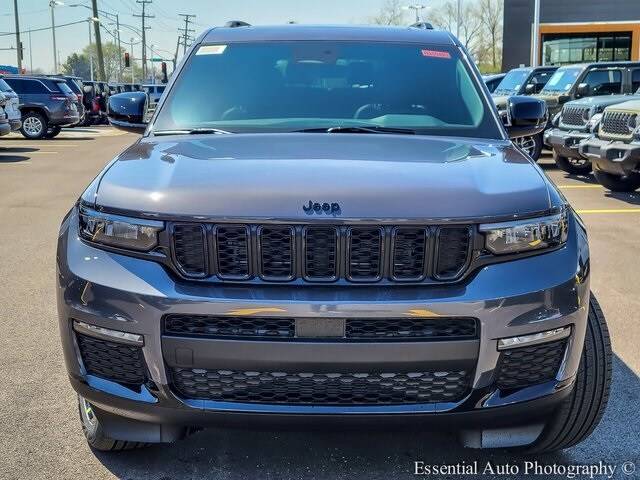2025 Jeep Grand Cherokee L photo 4
