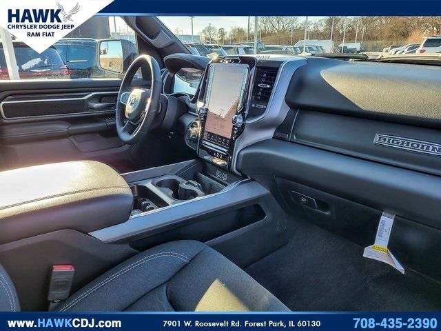 2025 RAM 1500 - Image 35