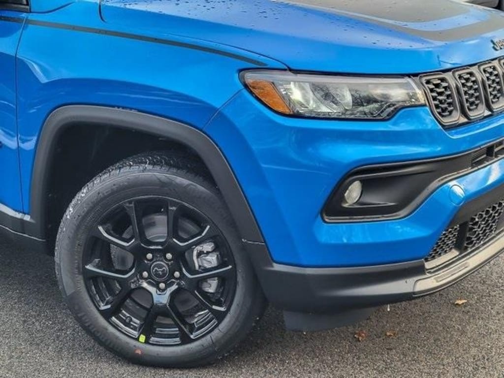 New 2026 Jeep Compass Latitude Sport Utility