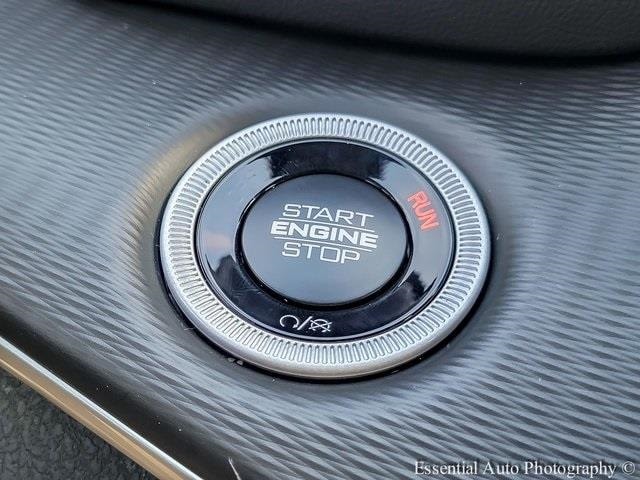 2025 JEEP GRAND CHEROKEE - Image 16