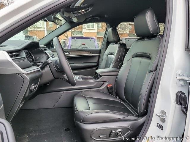 2026 JEEP GRAND CHEROKEE L - Image 8