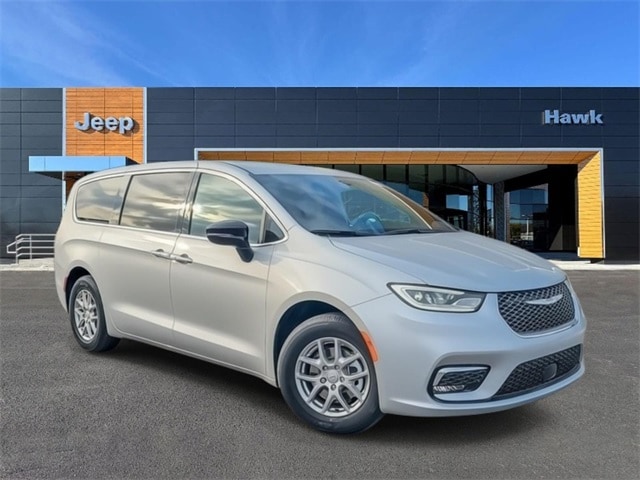 2026 CHRYSLER PACIFICA - Image 1