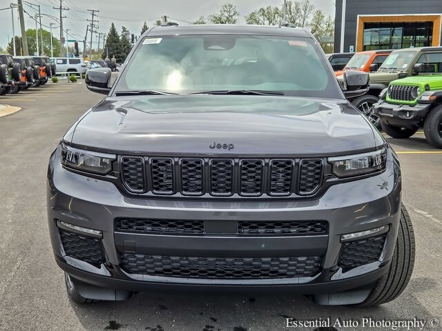 2025 Jeep Grand Cherokee L photo 4