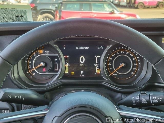 2025 JEEP WRANGLER - Image 15