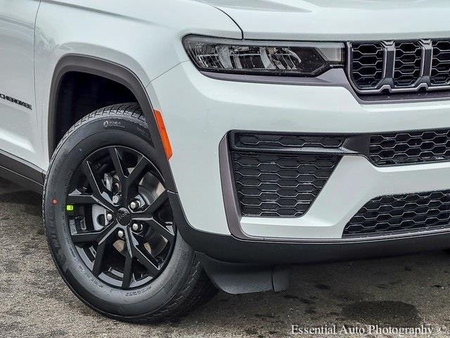 2026 JEEP GRAND CHEROKEE - Image 3