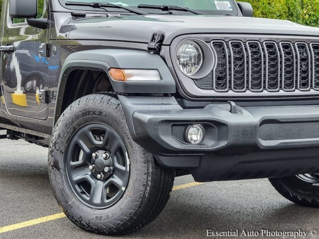 New 2026 Jeep Wrangler Sahara Sport Utility