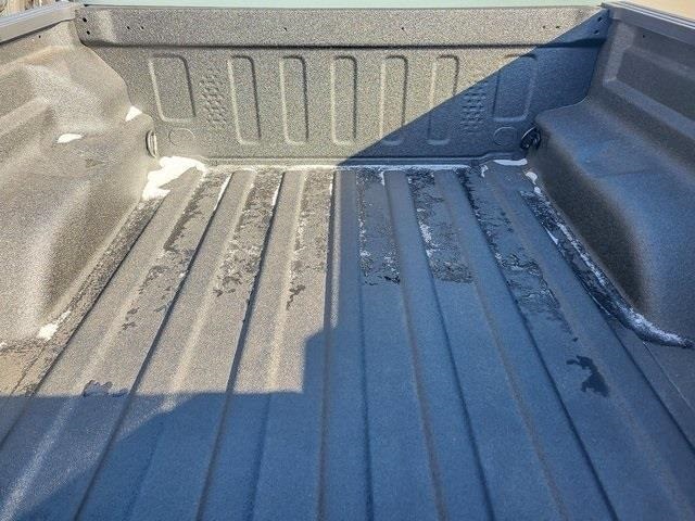 2026 JEEP GLADIATOR - Image 5