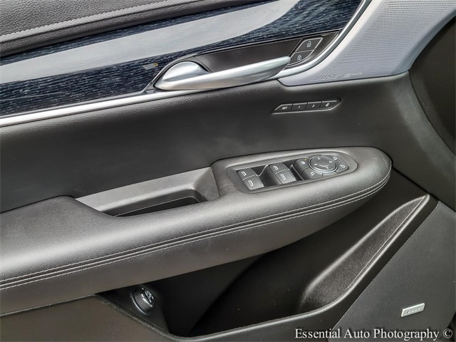 2025 CADILLAC XT5 - Image 14