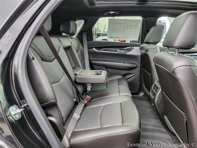 2025 CADILLAC XT5 - Image 30