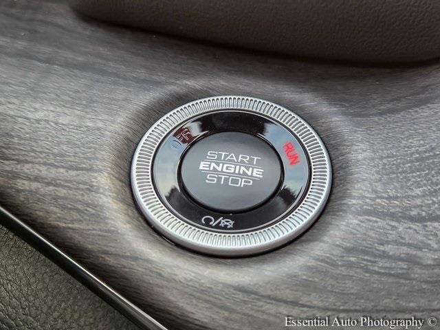 2025 JEEP GRAND CHEROKEE - Image 16