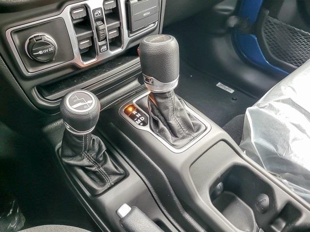 2026 JEEP GLADIATOR - Image 16