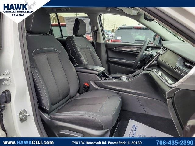 2023 JEEP GRAND CHEROKEE - Image 33