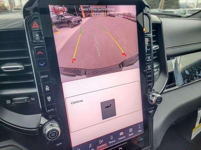 2026 RAM 1500 - Image 16