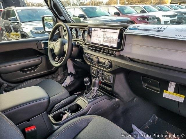 2026 JEEP GLADIATOR - Image 25