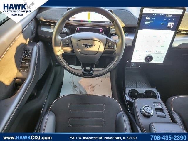 2022 FORD MUSTANG MACH-E - Image 12