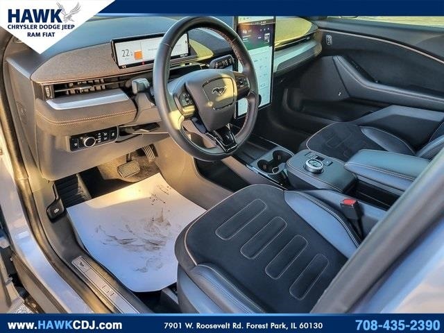 2022 FORD MUSTANG MACH-E - Image 10