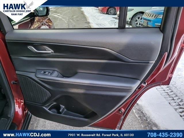 2023 JEEP GRAND CHEROKEE L - Image 31