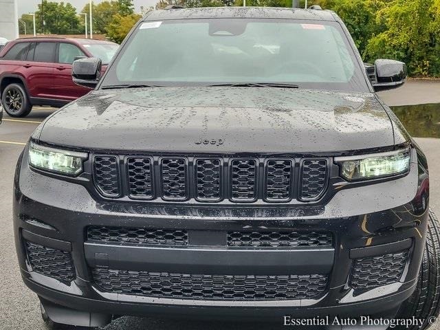 2025 JEEP GRAND CHEROKEE L - Image 4