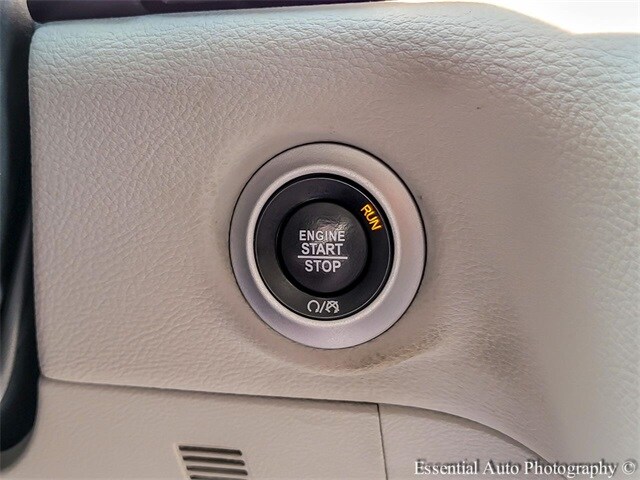 2024 CHRYSLER PACIFICA - Image 19