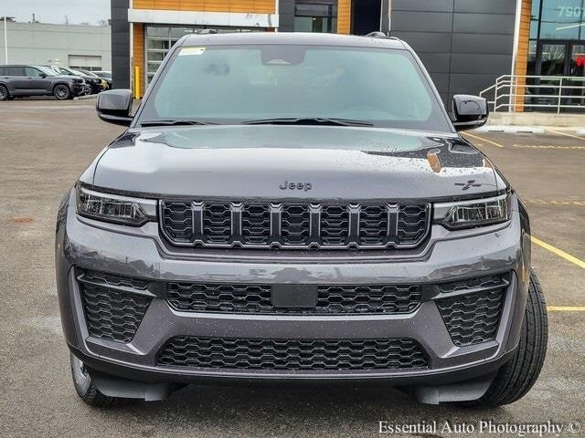 2026 JEEP GRAND CHEROKEE - Image 4