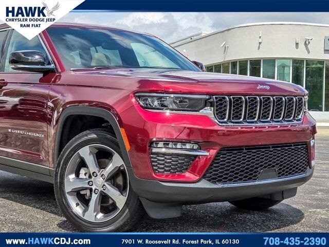 Used 2023 Jeep Grand Cherokee Limited with VIN 1C4RJHBG7PC566503 for sale in Plainfield, IL
