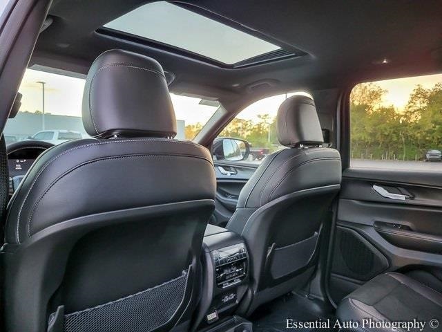 2025 JEEP GRAND CHEROKEE L - Image 14