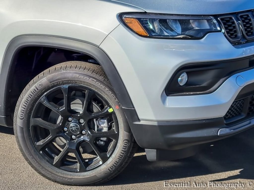 New 2026 Jeep Compass Latitude Sport Utility