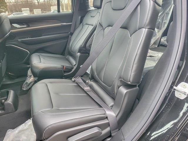 2026 JEEP GRAND CHEROKEE L - Image 10