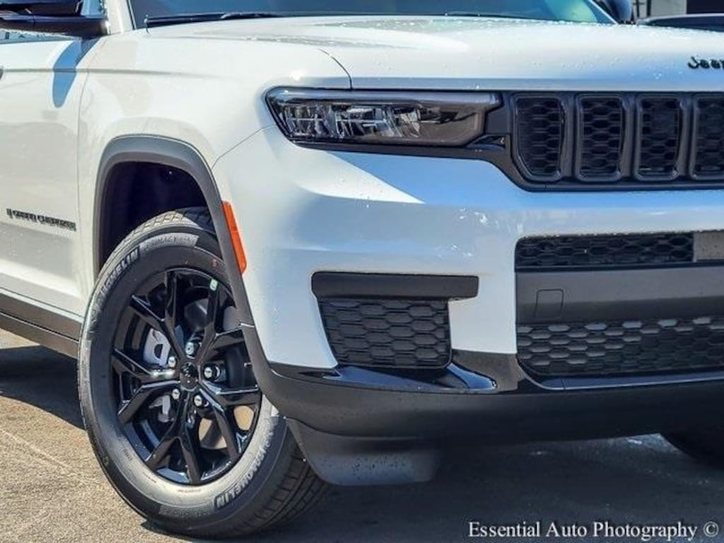 New 2025 Jeep Grand Cherokee L Altitude X Sport Utility
