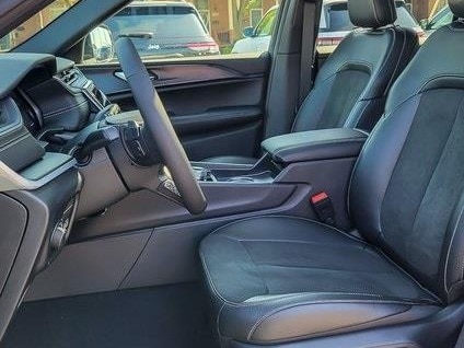 2025 JEEP GRAND CHEROKEE L - Image 9